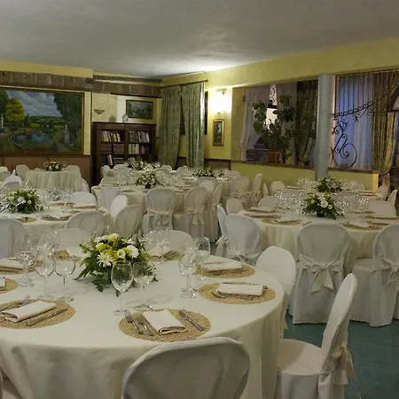 Antico Roma Hotel 3*